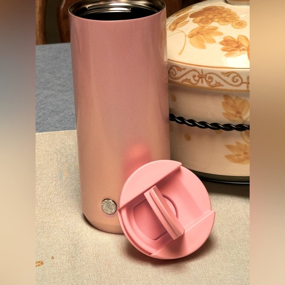 Starbucks vacuum insulated tumbler